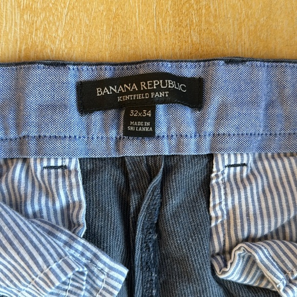 Banana Republic Corduroy Pants in Navy, Size 32/34 - Picture 3 of 4